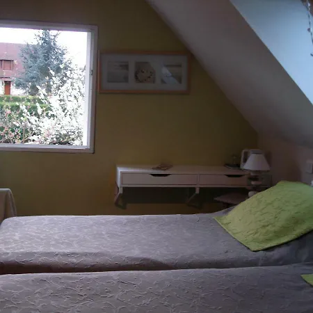 Bed & Breakfast Entre Seine Et Jardin *