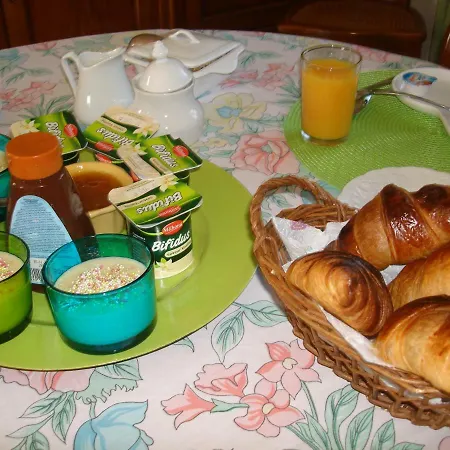 Bed & Breakfast Entre Seine Et Jardin
